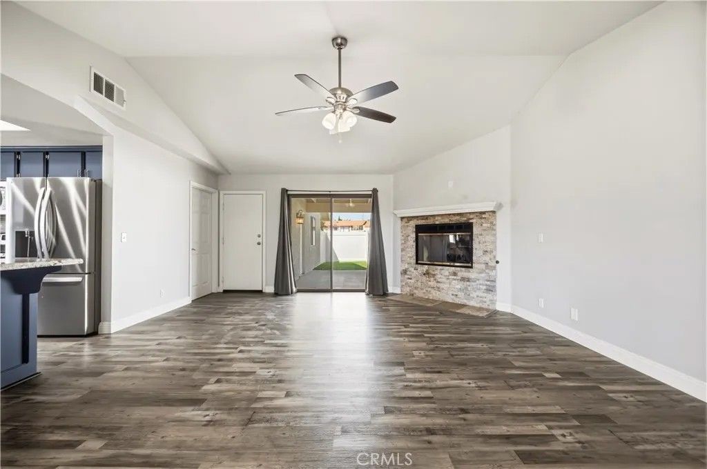 Photo of 7596 Arcadia Avenue, Hesperia, CA 92345 (MLS # SW26109341)