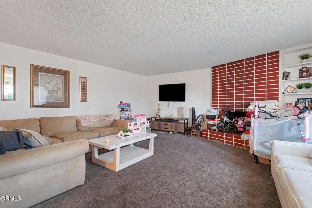 4811 Petit Drive