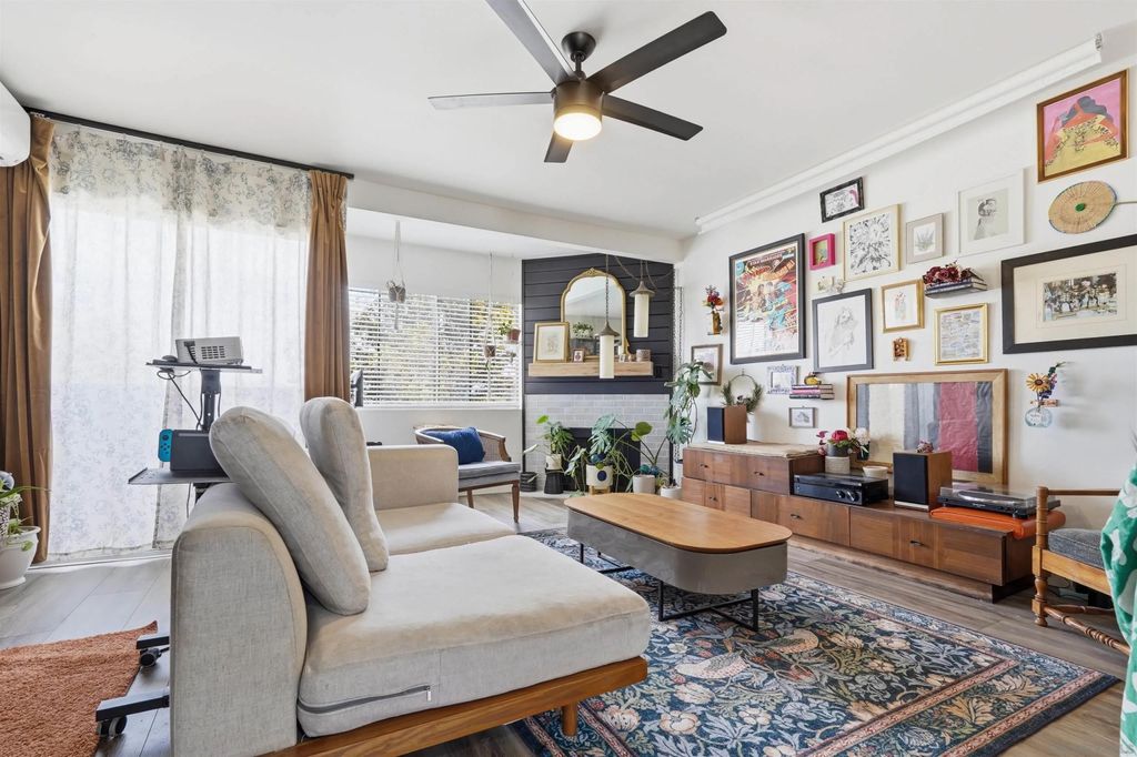 Photo of 216 S Pierce St, El Cajon, CA 92020 (MLS # 260008234)