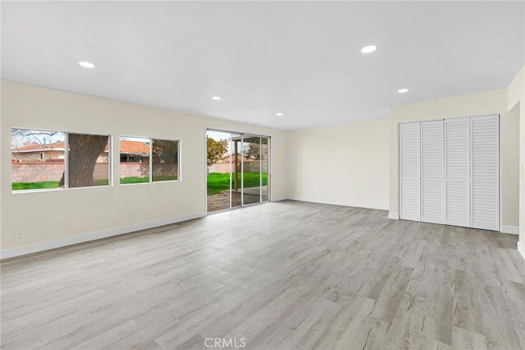 Photo of 1289 Boyden Ave, Lancaster, CA 93534 (MLS # SR26048918)