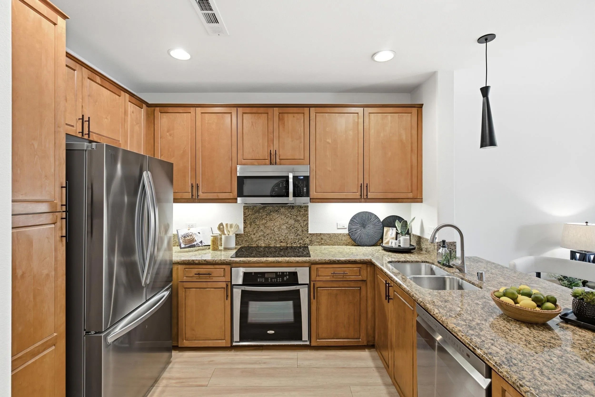 3887 Pell Pl 325