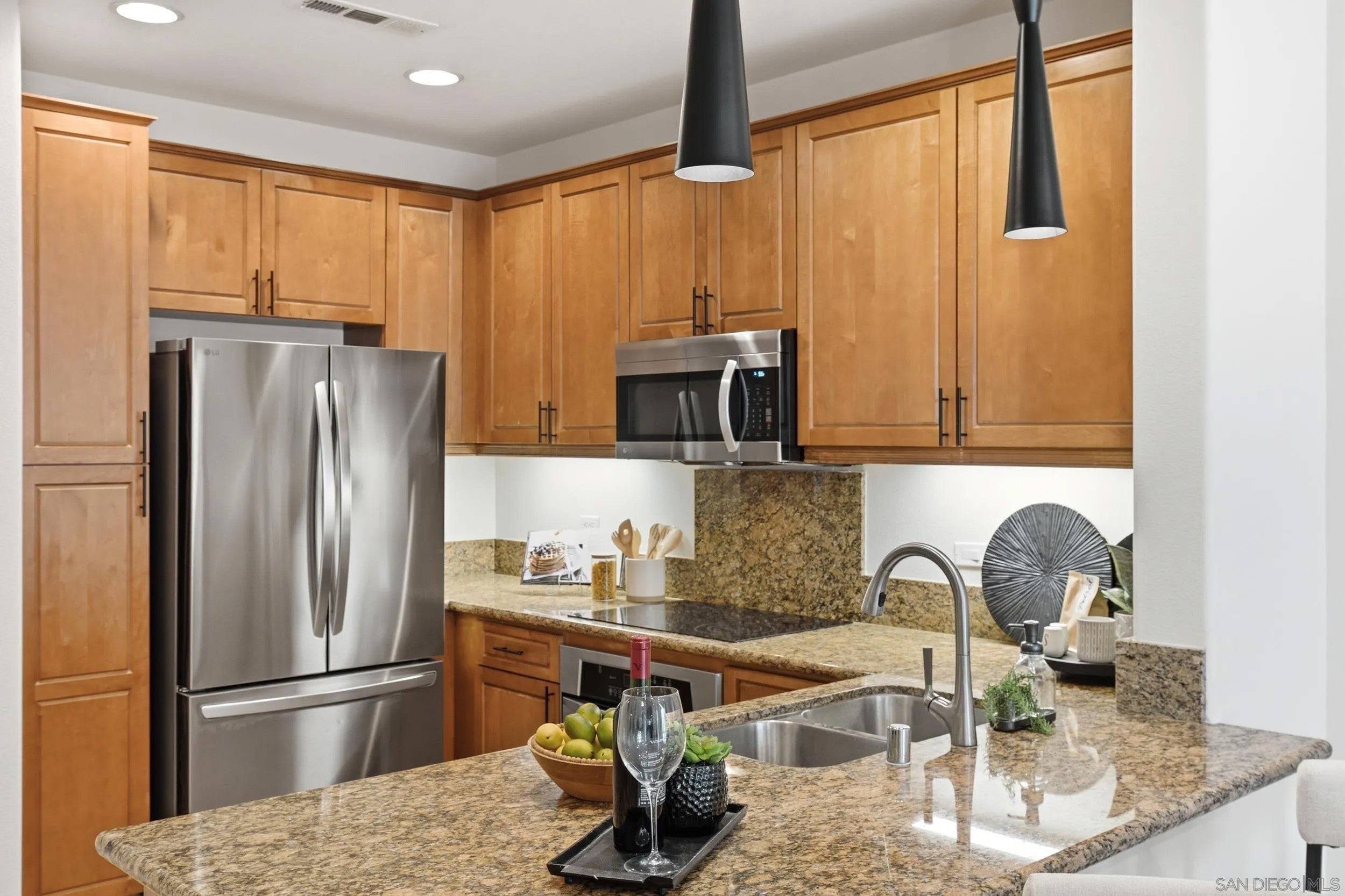 3887 Pell Pl 325