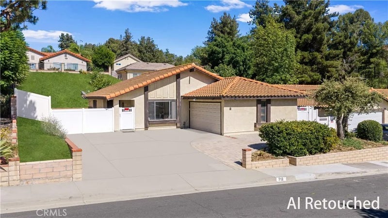 712 Marylie Lane