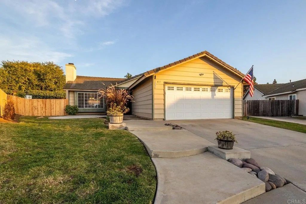 Photo of 823 Viking Lane, San Marcos, CA 92069 (MLS # NDP2511234)