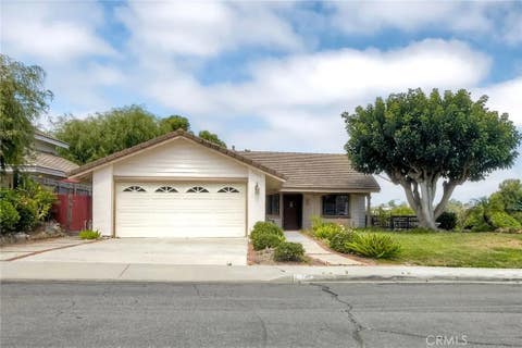 Photo of 7905 Calle Posada, Carlsbad, CA 92009 (MLS # OC26139305)