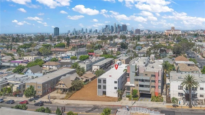 129 N Soto