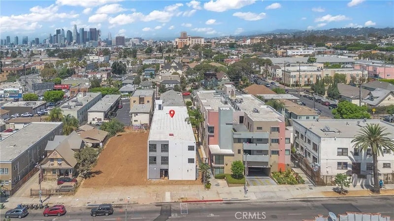 129 N Soto