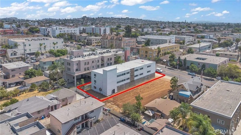 129 N Soto