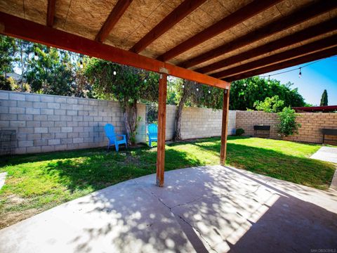 Tiny photo for 1475 San Altos Place, Lemon Grove, CA 91945 (MLS # 250042393)