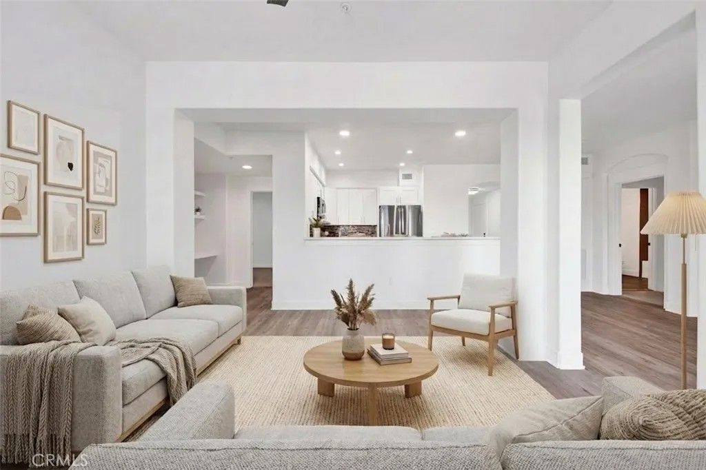 Photo of 24545 Town Center Dr #5304, Valencia, CA 91355 (MLS # SR26054486)