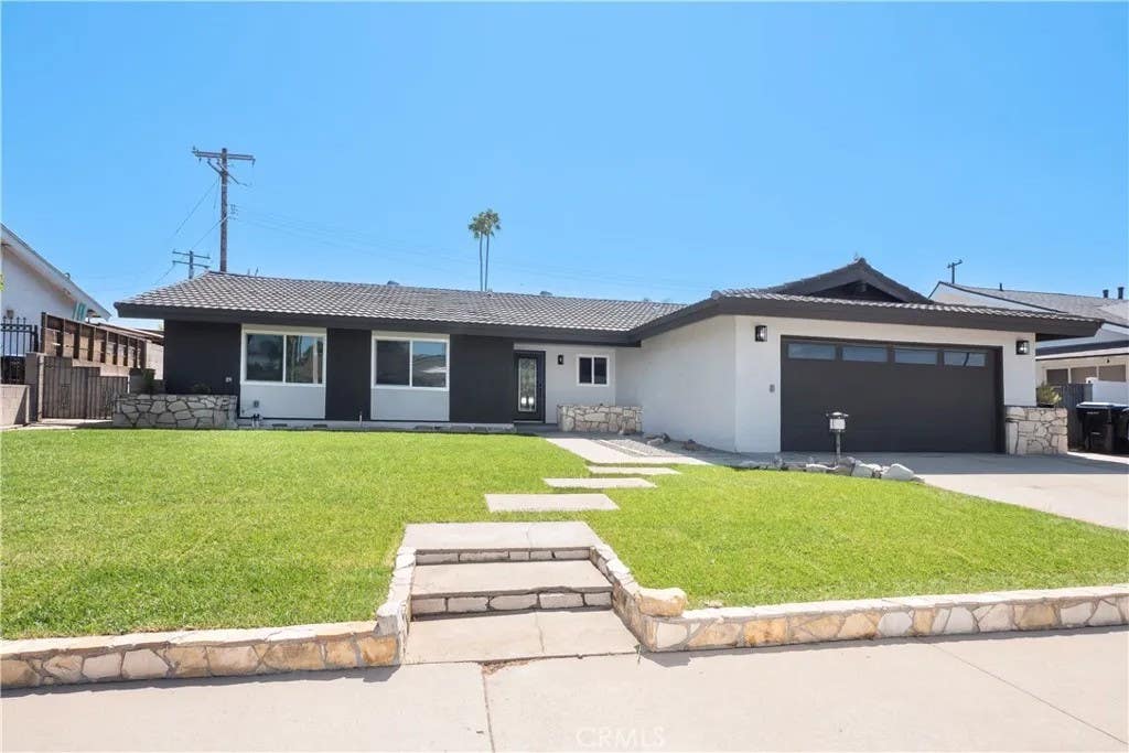 Photo of 1312 Fairplain AVE, Whittier, CA 90601 (MLS # CV26148085)