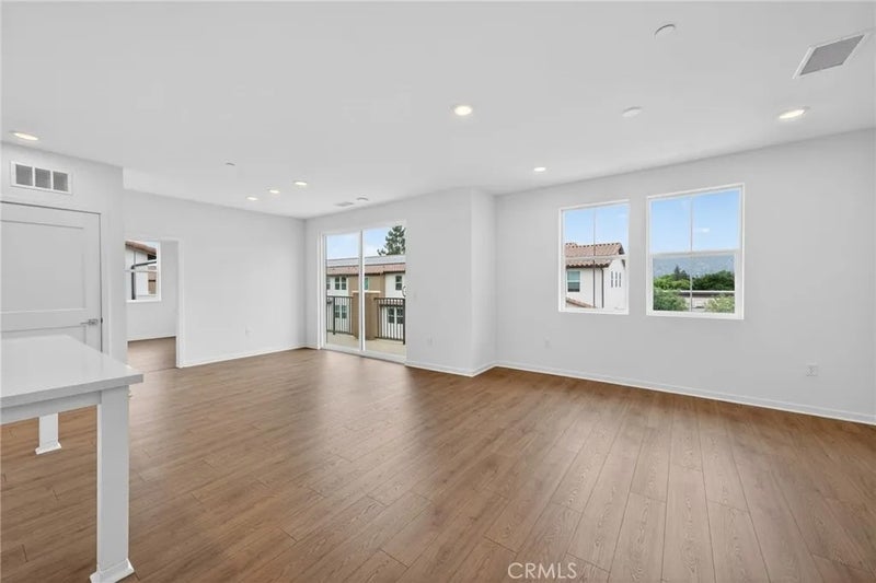 461 Paradiso Place