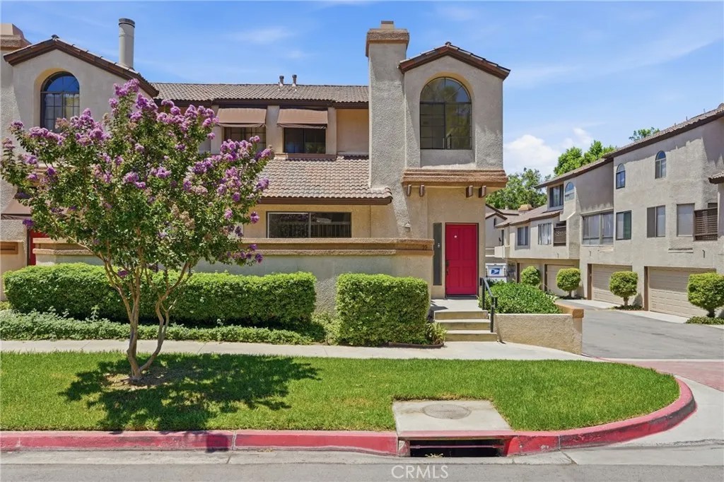 22 Mesquite Place