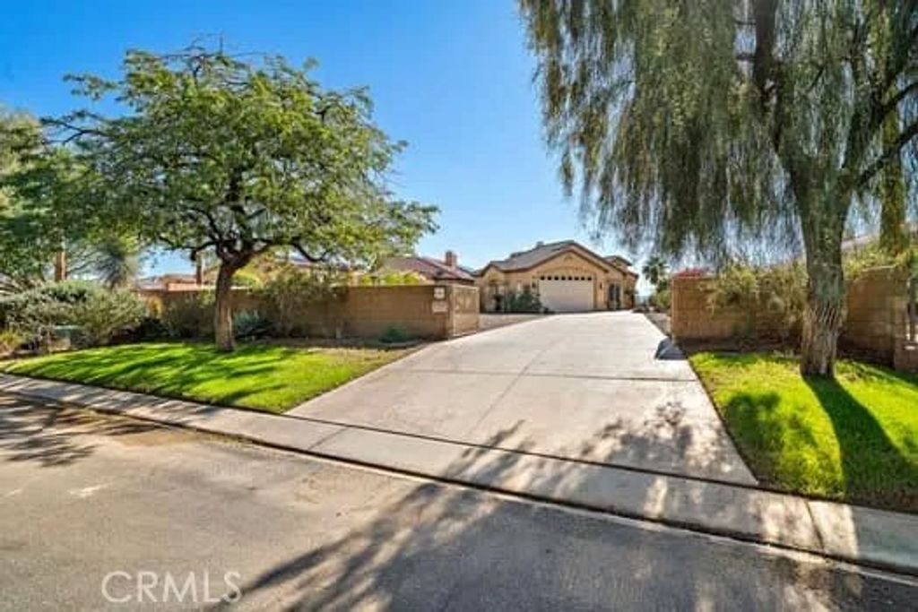Photo of 2710 Colorado River, Blythe, CA 92225 (MLS # LG25276802)
