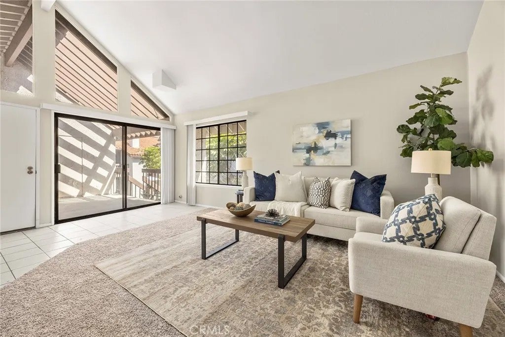102 Kauai Lane