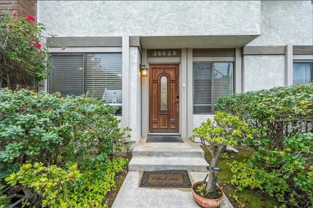 Photo of 28023 Ridgebrook Court, Rancho Palos Verdes, CA 90275 (MLS # RS26001551)