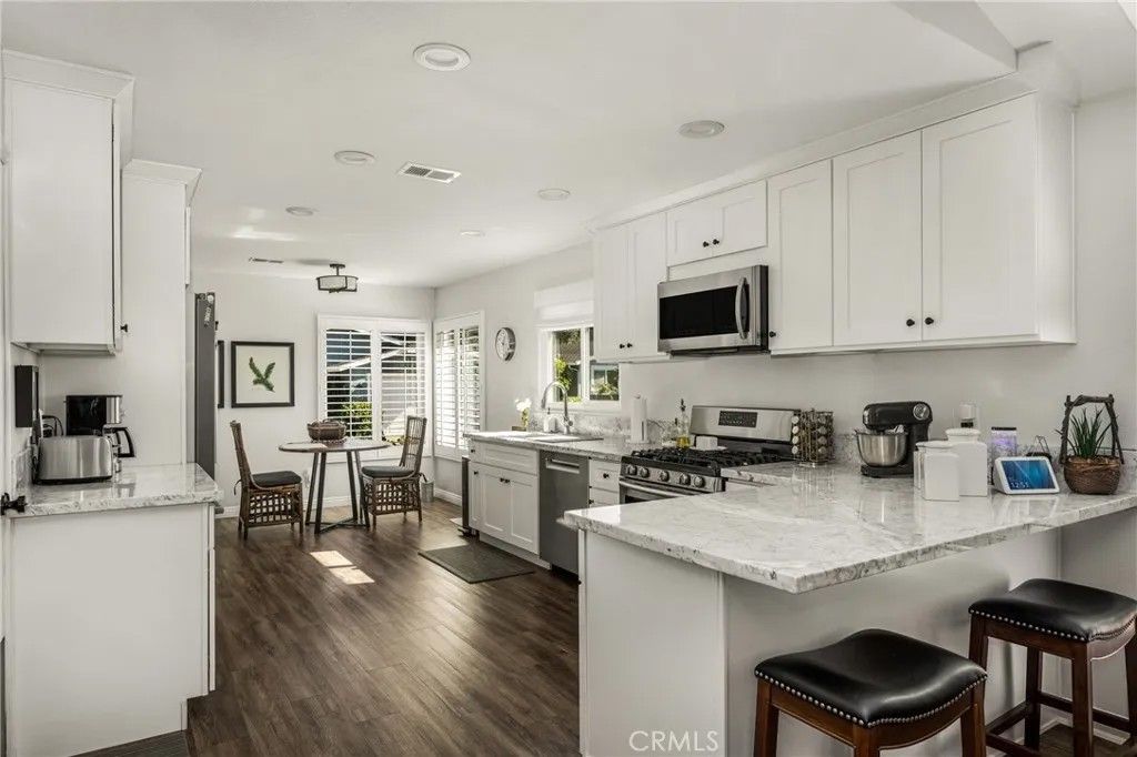 Photo of 2508 Park Lake, Santa Ana, CA 92705 (MLS # PW26025480)