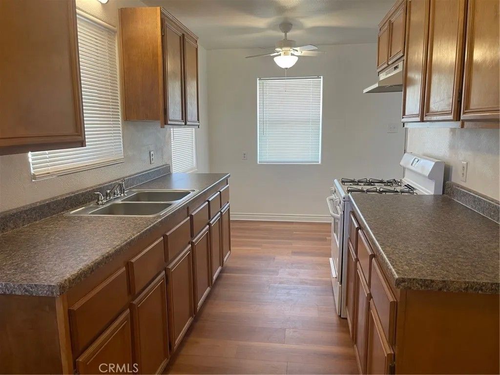 Photo of 498 E Main Street #420, San Jacinto, CA 92583 (MLS # SW25107877)