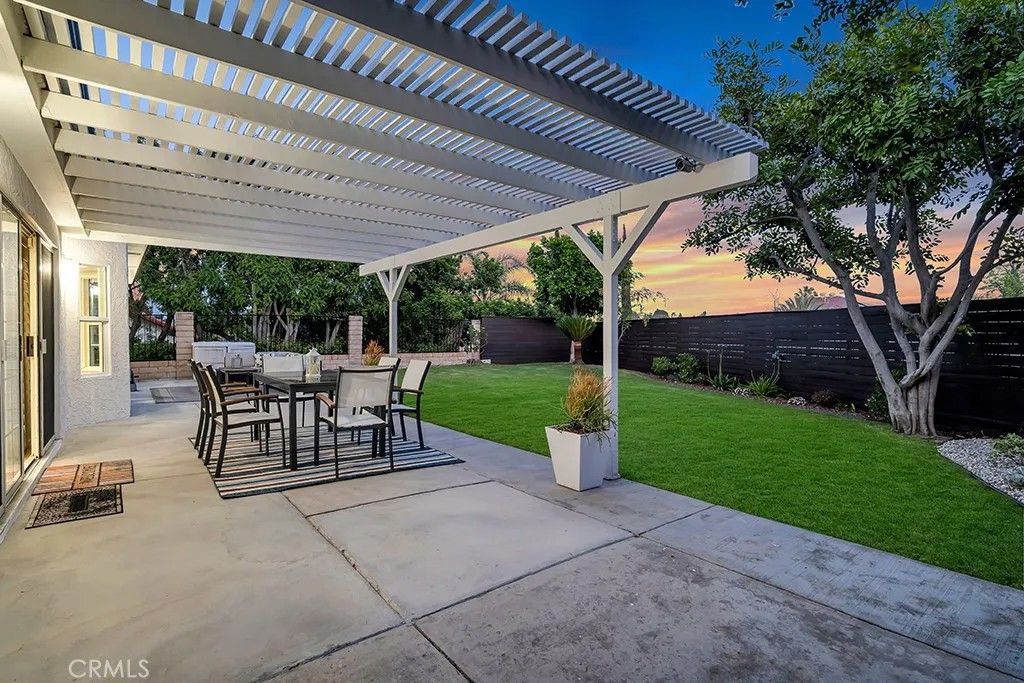 Photo of 17252 Wentzel Way, Granada Hills, CA 91344 (MLS # SR26092583)