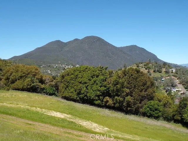 10450 Sunset Ridge