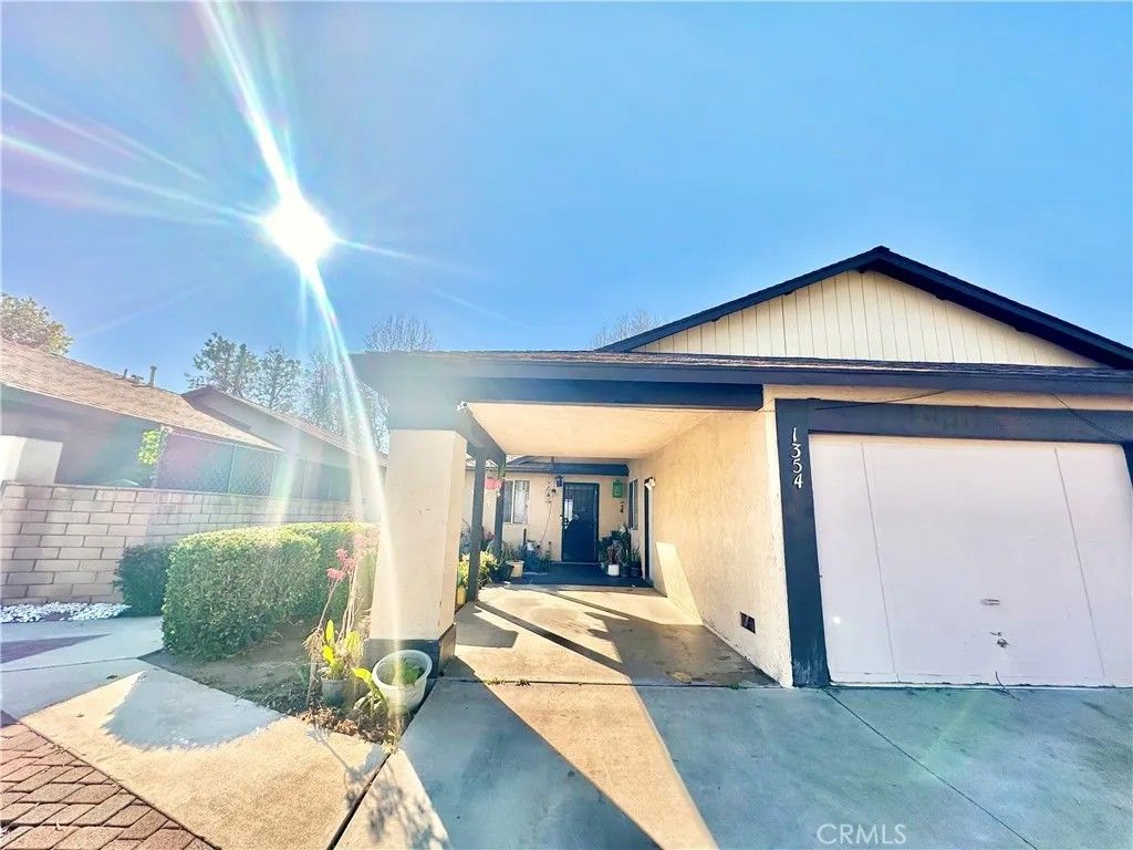 Photo of 1354 Bushy Tail Trail, San Jacinto, CA 92583 (MLS # HD26029127)