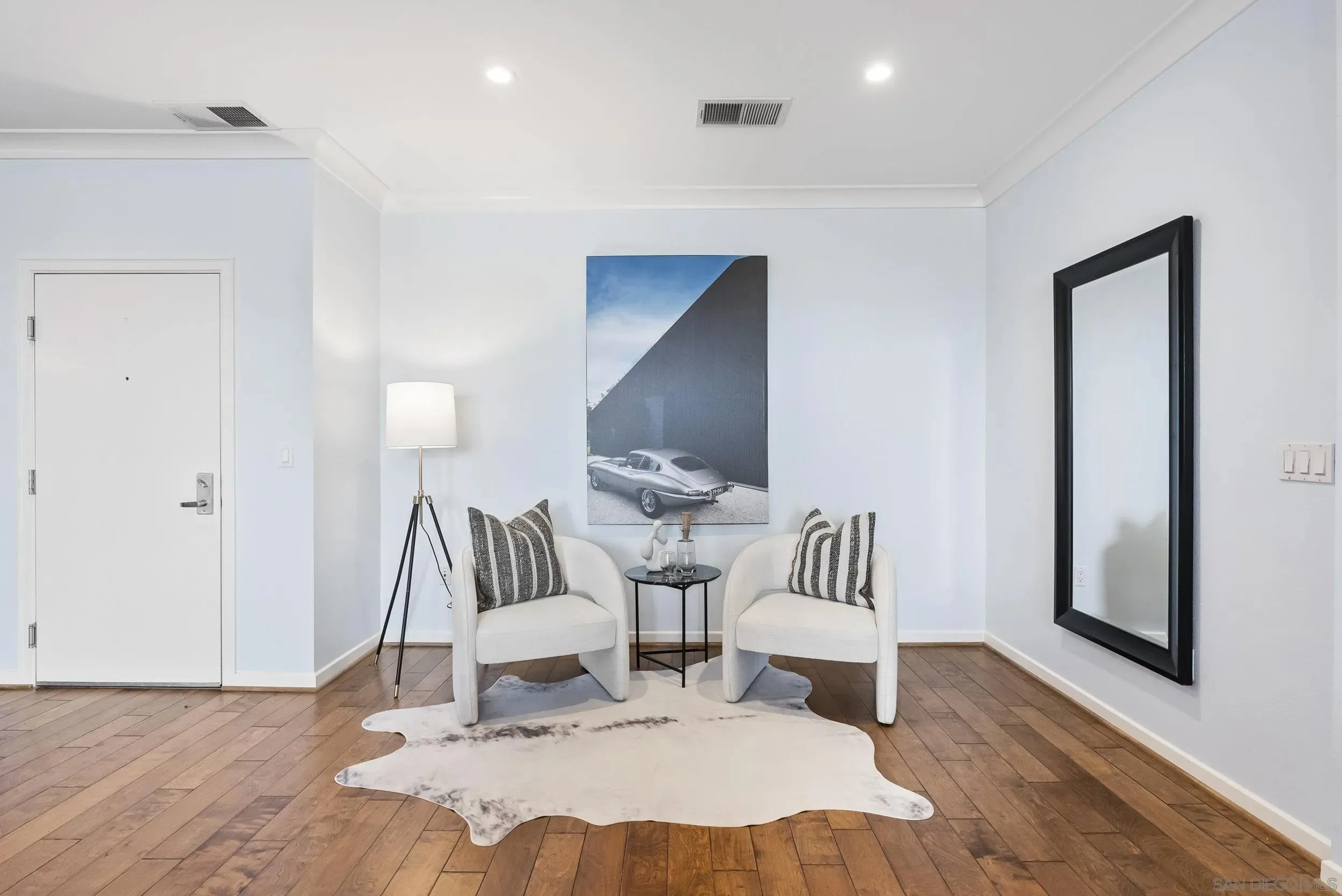 San Diego, California 92103, United States, 2 Bedrooms Bedrooms, ,2 BathroomsBathrooms,Residential,Active,77706