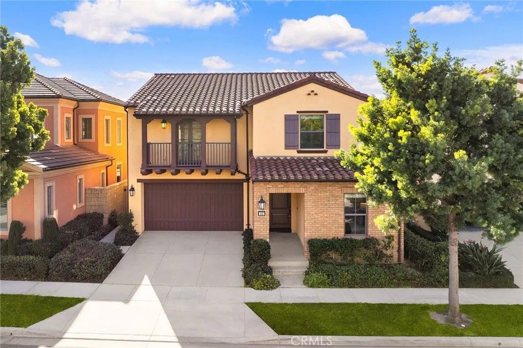 Photo of 112 Velvet Leaf, Irvine, CA 92620 (MLS # OC26006650)