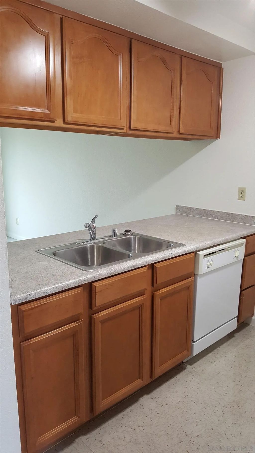 Photo of 417 N Citrus Ave #29, Escondido, CA 92027 (MLS # 260004680)