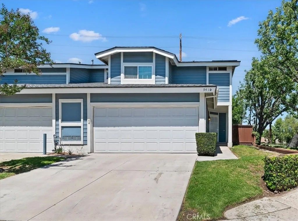Photo of 941 Inn Keeper Ln #D, Corona, CA 92881 (MLS # IG26089518)