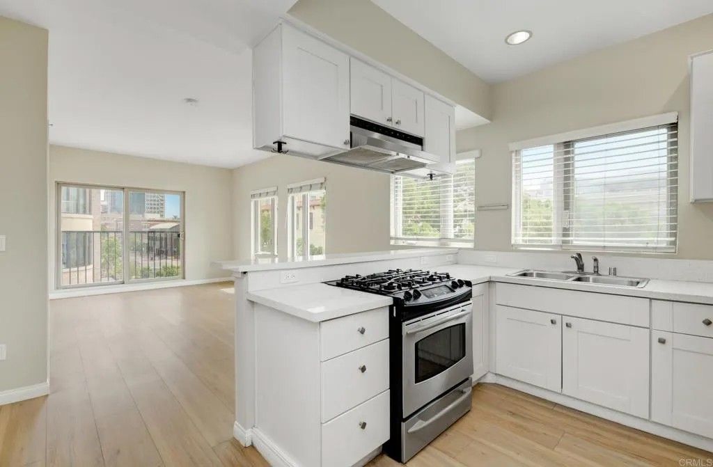 Photo of 450 J St #4131, San Diego, CA 92101 (MLS # NDP2603716)