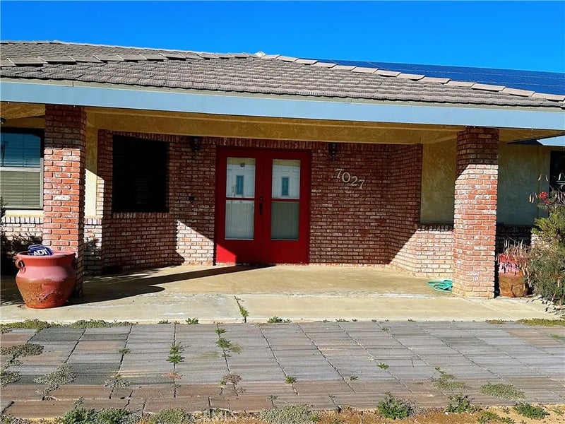 7027 Poppy Boulevard