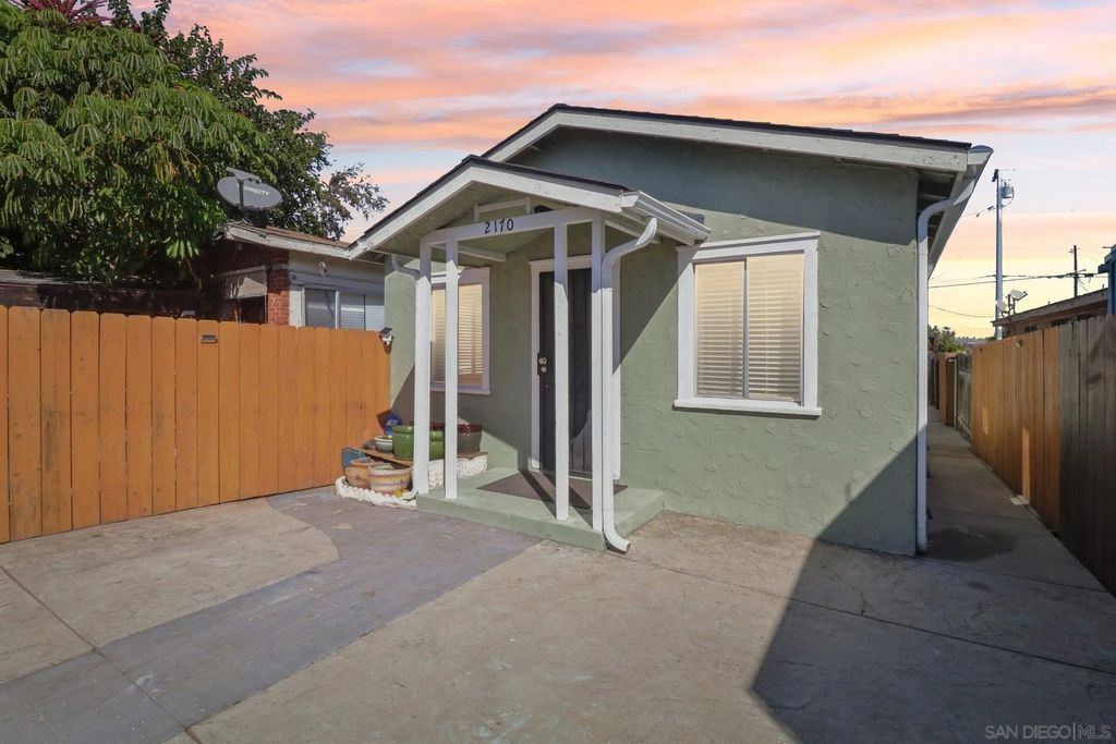 Photo of 2170 Ocean View Blvd, San Diego, CA 92113 (MLS # 250043065)