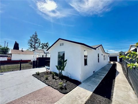Photo of 3815 Paloma St, Los Angeles, CA 90011 (MLS # PW26083759)