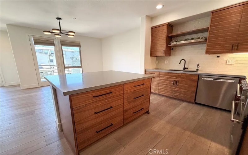 5406 W 149th Place 7