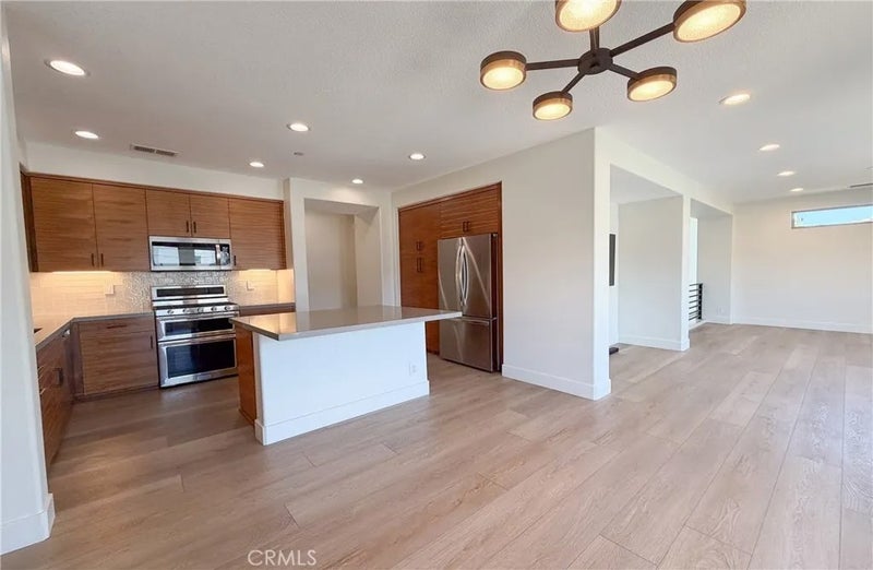 5406 W 149th Place 7