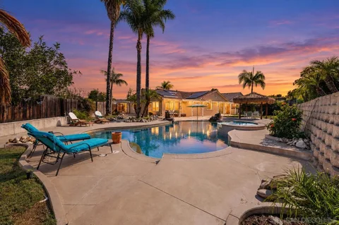 7657 Caffey Ln, San Diego, CA 92126 - #: 260024547