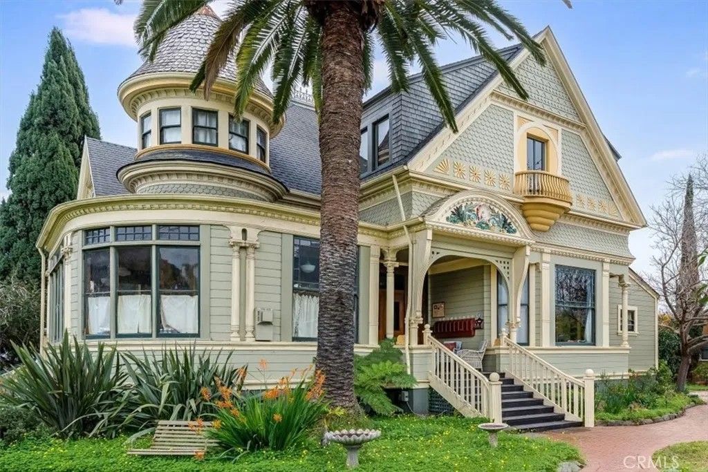 Photo of 687 Islay St, San Luis Obispo, CA 93401 (MLS # SC26013167)