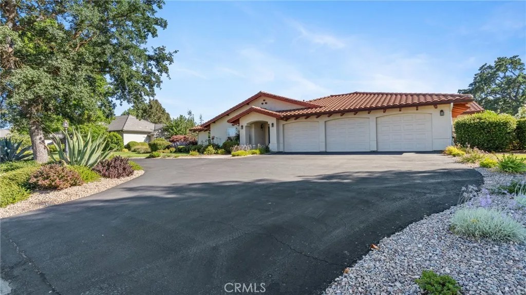 3210 Rancho Viejo