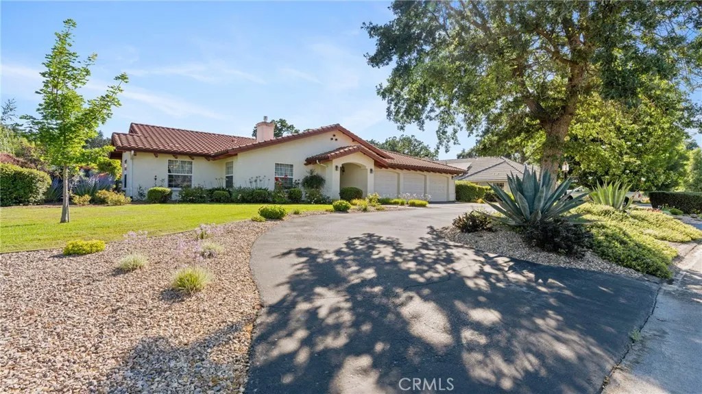 3210 Rancho Viejo