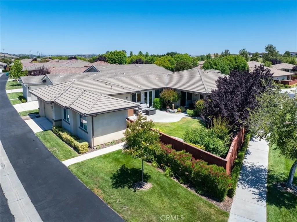 2661 Alameda