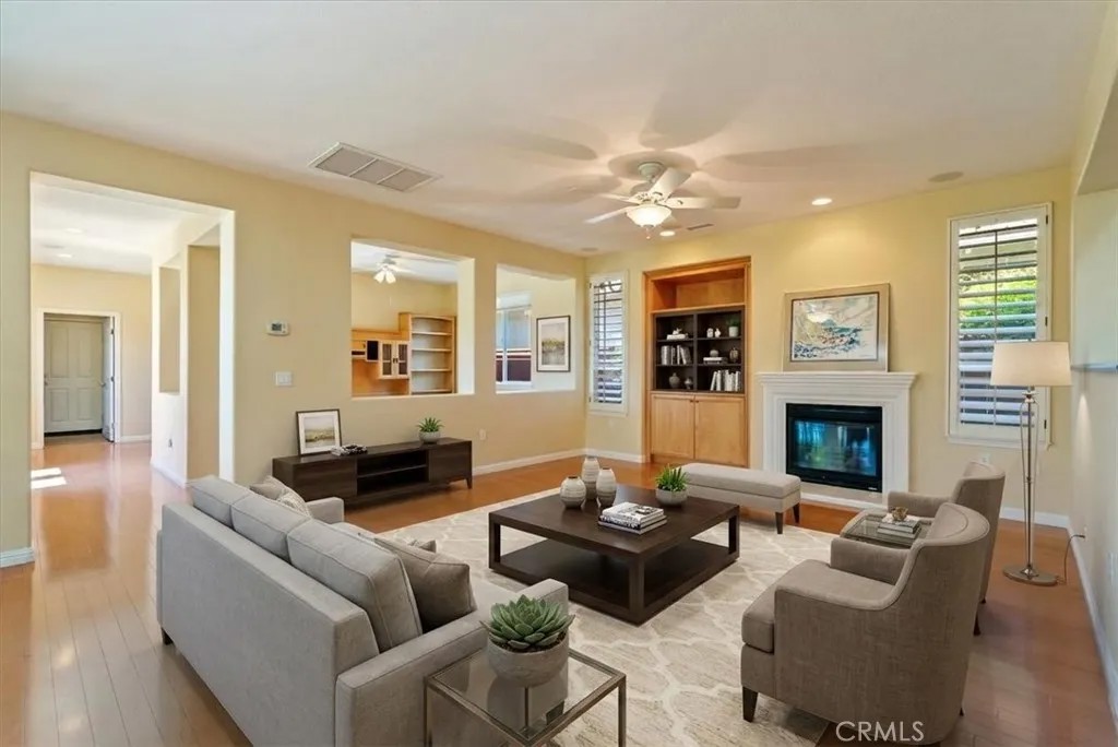 2661 Alameda
