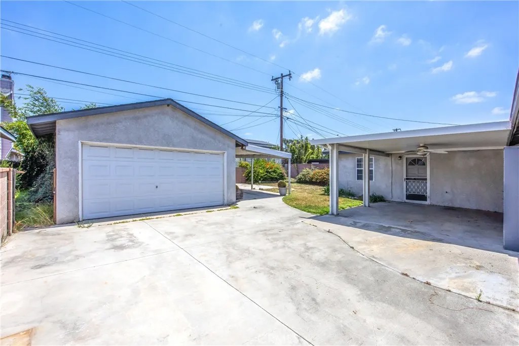 8082 San Heron