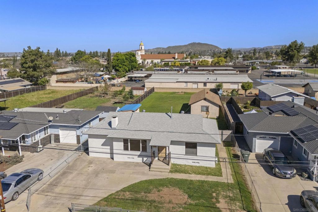 Photo of 1194 Andover Rd, El Cajon, CA 92019 (MLS # 260006164)