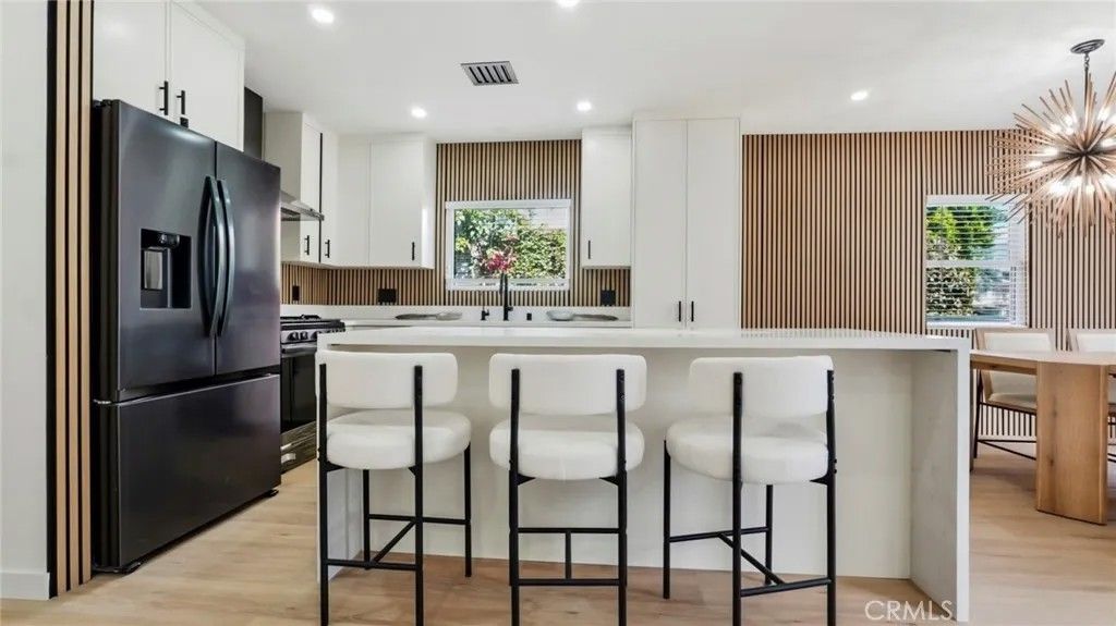 Photo of 4177 fair Avenue, North Hollywood, CA 91602 (MLS # SR26069599)