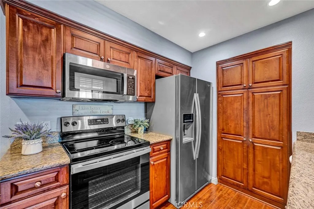 3500 S Greenville G15
