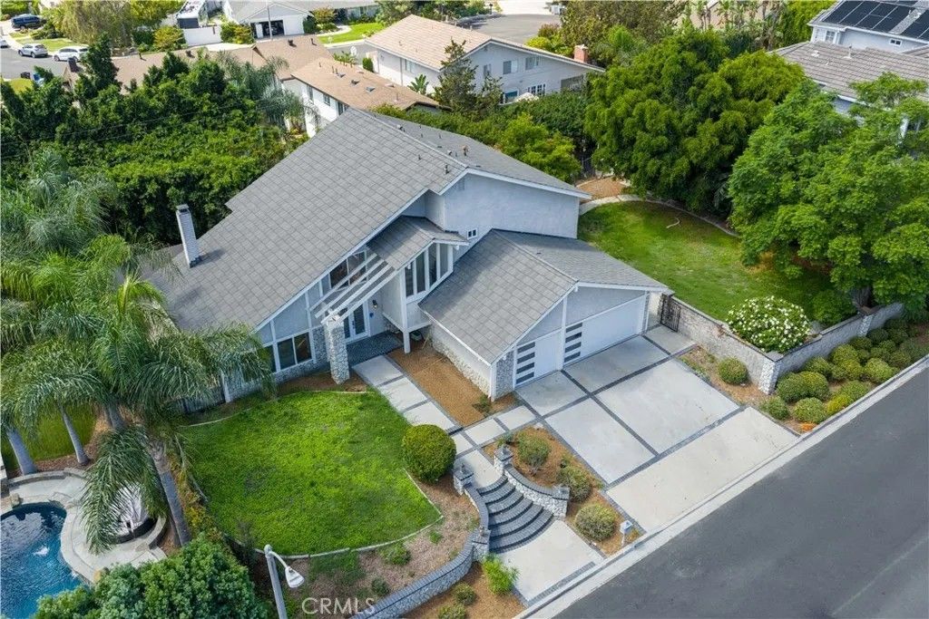 Photo of 19402 Lemon Hill Drive, North Tustin, CA 92705 (MLS # WS25272064)