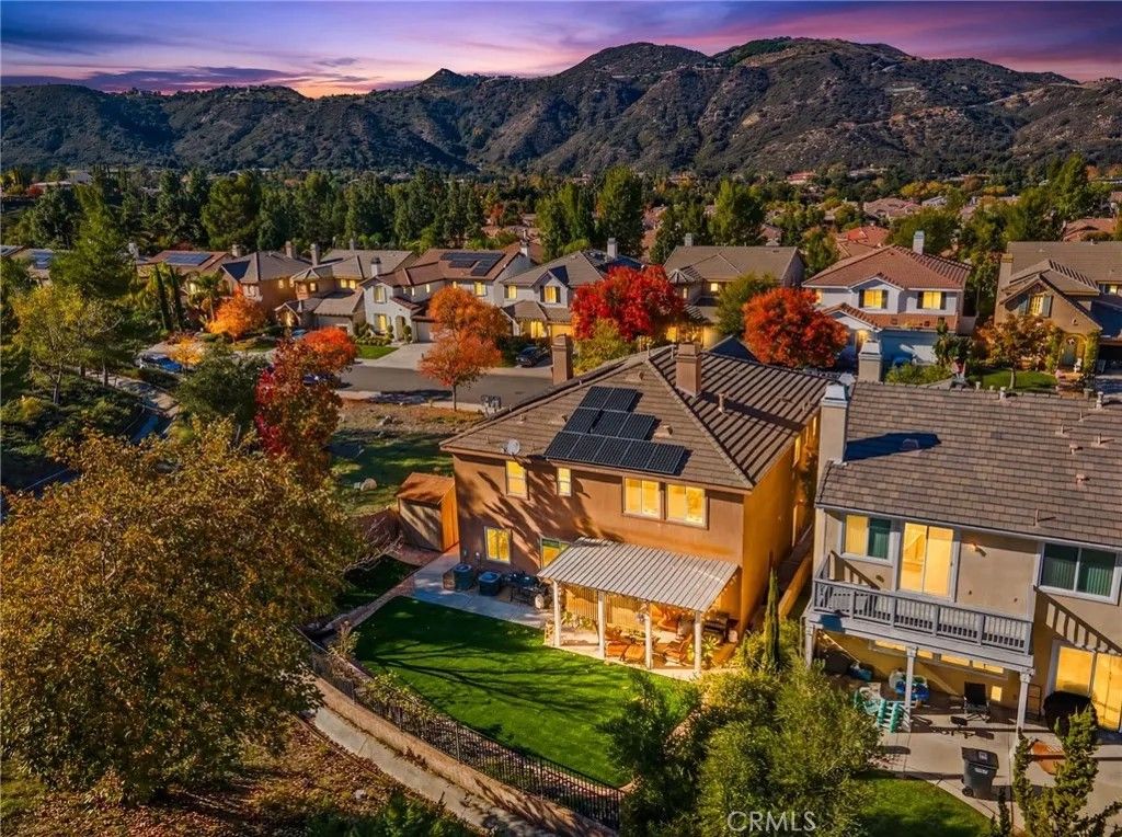 Photo of 22862 Montanya Pl, Murrieta, CA 92562 (MLS # SW25263416)