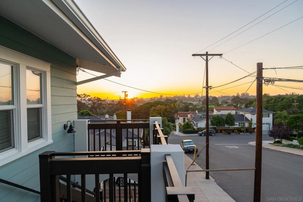 Photo of 2919 Ivy Street, San Diego, CA 92104 (MLS # 250044737)