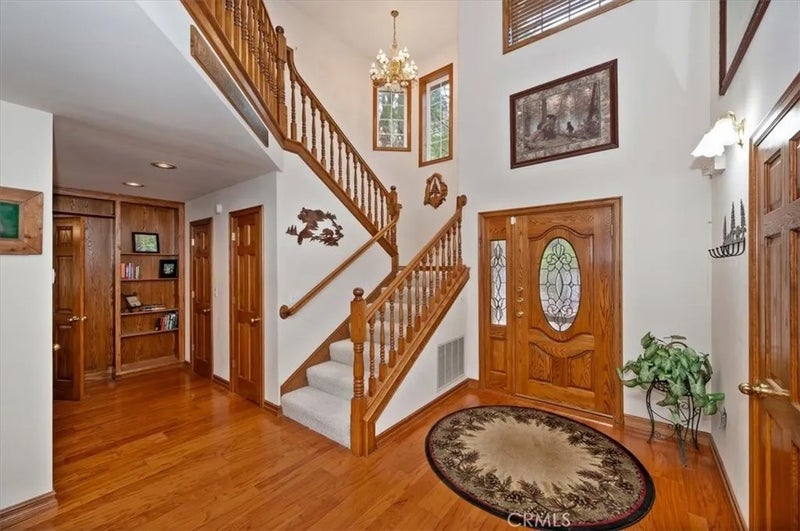393 Brentwood