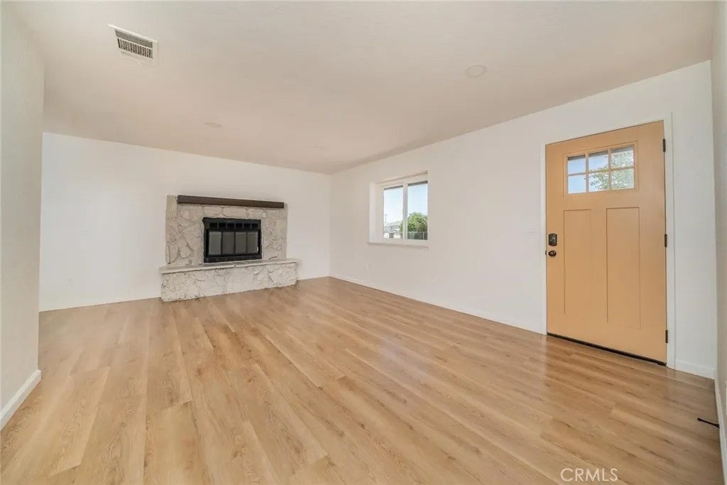 Photo of 10577 Tecopa RD, Apple Valley, CA 92308 (MLS # IV26203999)